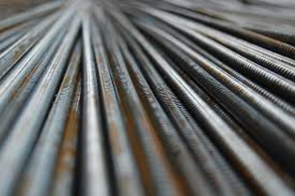 Andamento prezzo quantità laminati a caldo cinesi importati dall'Ue